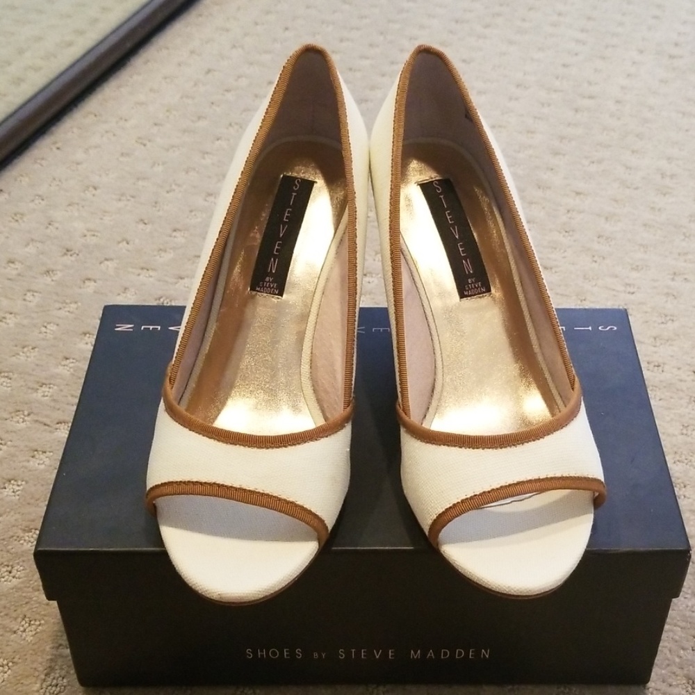⬇️ Steven by Steve Madden • sz 9